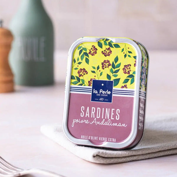 Sardines à l'huile d'olive et poivre Andaliman - La Perle des dieux - enboite.ch